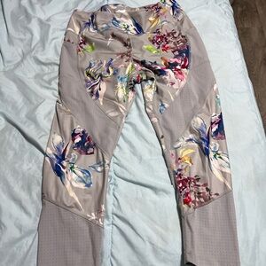 Avia Gray Floral Leggings